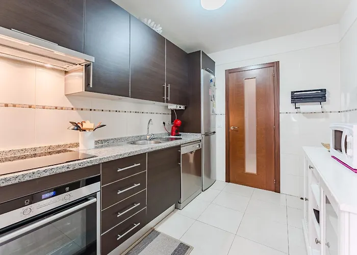 Be Adeje * Адехе